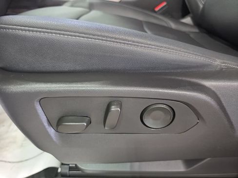 Used 2025 Chevrolet Silverado 1500 LTZ w/ LTZ Convenience Package II AWD/4WD image 21
