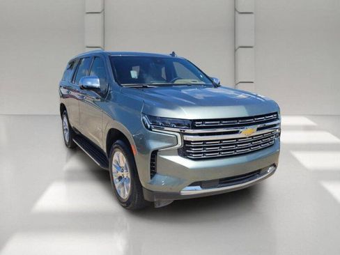 Used 2024 Chevrolet Tahoe Premier RWD image 3