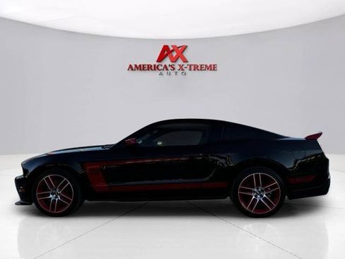Used 2012 Ford Mustang Boss 302 RWD image 2
