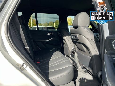 Used 2022 BMW X5 xDrive40i w/ Premium Package image 24