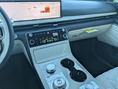 New 2026 Genesis GV80 3.5T Prestige image 19