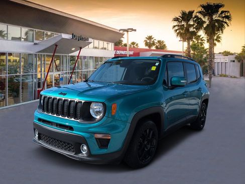Used 2020 Jeep Renegade Altitude FWD image 7