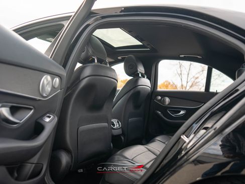 Used 2020 Mercedes-Benz C 300 4MATIC Sedan image 19
