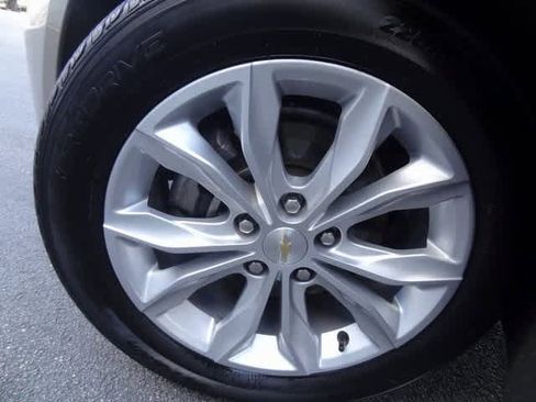 Used 2023 Chevrolet Malibu LT image 28