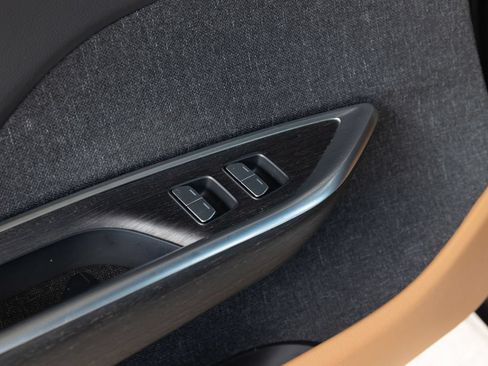 Used 2023 Lucid Air Touring AWD/4WD image 36
