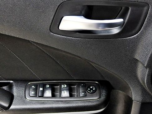 Used 2021 Dodge Charger Scat Pack image 9