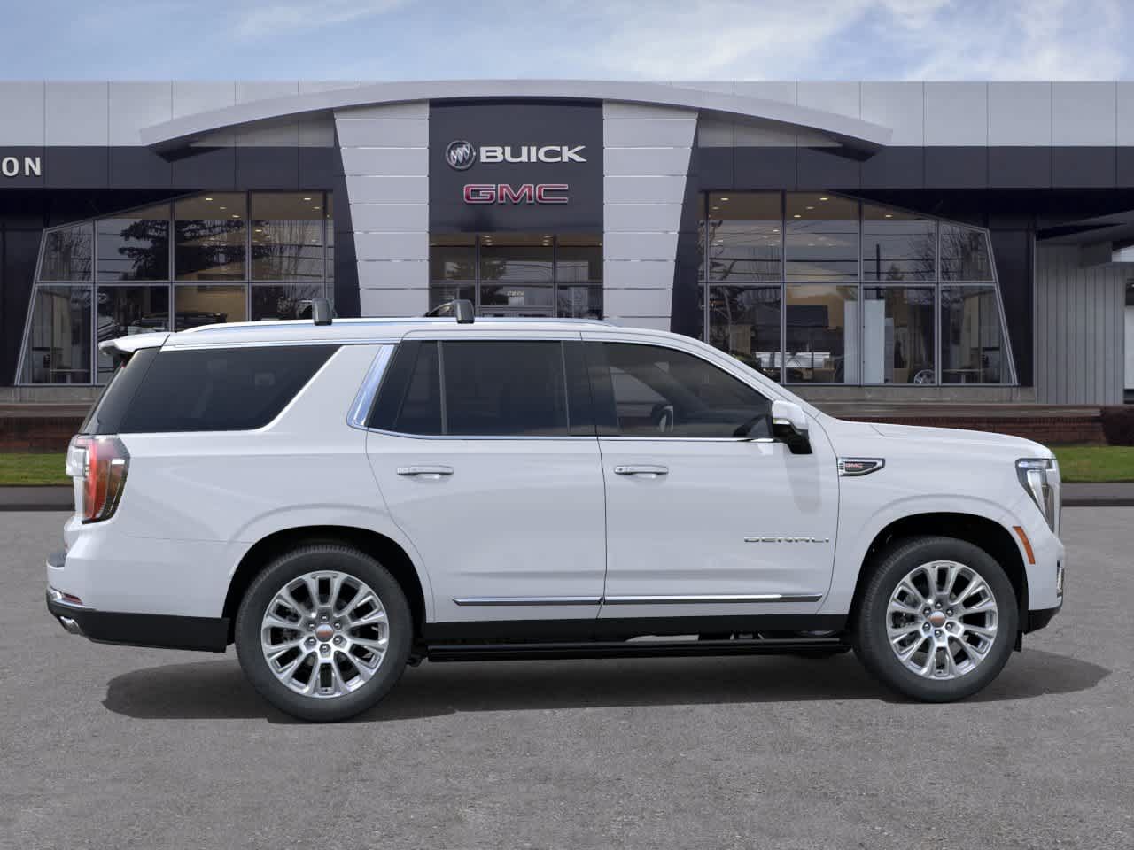 New 2026 GMC Yukon Denali w/ Denali Reserve Package AWD/4WD image 5