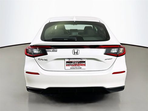 Used 2024 Honda Civic Sport image 6