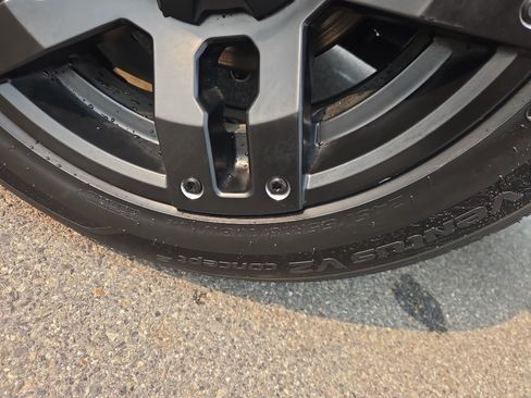 Used 2013 Dodge Challenger R/T Plus RWD image 12