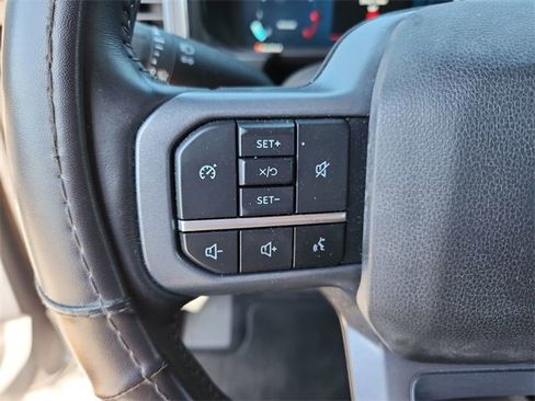 Used 2023 Ford F250 Lariat w/ Chrome Package image 28