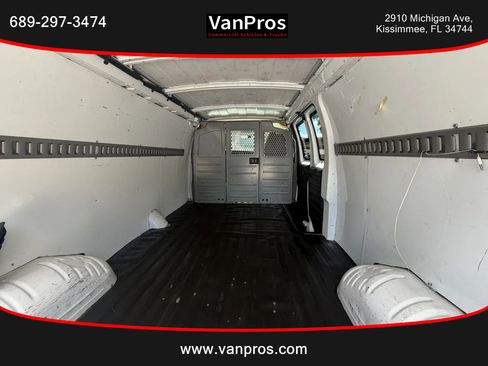 Used 2013 Chevrolet Express 3500 Extended RWD image 14