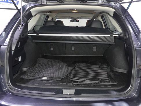 Used 2016 Subaru Outback 2.5i Limited AWD/4WD image 9