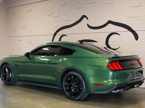 Used 2022 Ford Mustang GT Premium w/ Black Accent Package RWD image 8