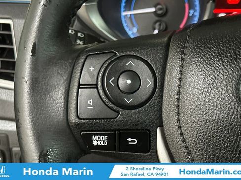 Used 2015 Toyota Corolla S image 26