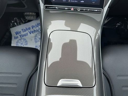 Certified 2025 Mercedes-Benz GLC 300 4MATIC image 33