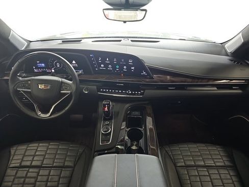 Certified 2023 Cadillac Escalade ESV Sport Platinum image 9