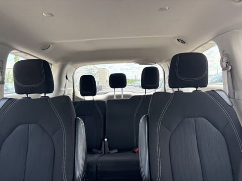 Used 2023 Chrysler Voyager LX FWD image 37