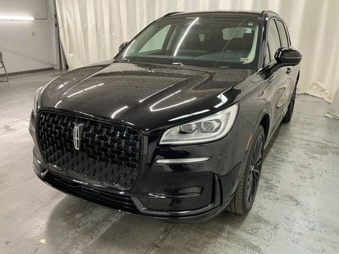 Used 2023 Lincoln Corsair Reserve w/ Equipment Group 201A image 7