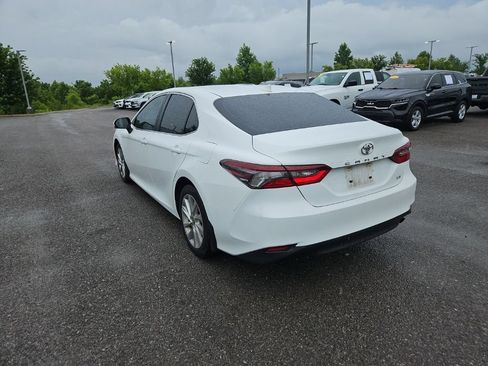 Used 2023 Toyota Camry LE w/ Convenience Package FWD image 5