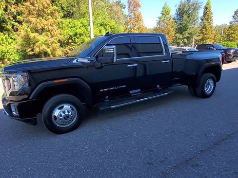 Used 2020 GMC Sierra 3500 Denali w/ Denali Ultimate Package image 38