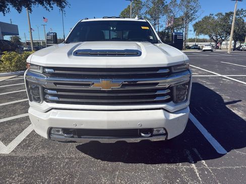 Used 2020 Chevrolet Silverado 2500 High Country w/ Z71 Off-Road Package image 10