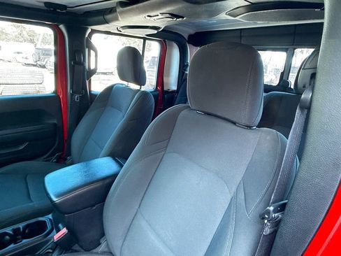 Used 2023 Jeep Gladiator Sport w/ Trailer Tow Package image 22