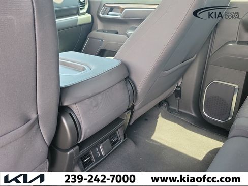 Used 2025 Chevrolet Silverado 1500 LT w/ Protection Package AWD/4WD image 13