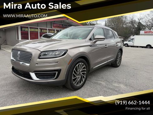 Used 2020 Lincoln Nautilus Reserve image 1