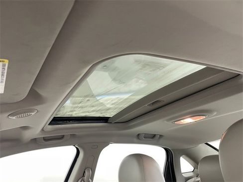 Used 2012 Chevrolet Impala LTZ image 11