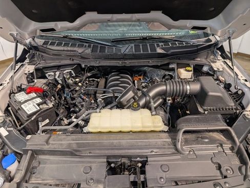 Used 2022 Ford F150 Lariat w/ Max Trailer Tow Package image 30