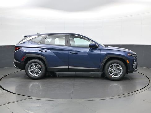 New 2026 Hyundai Tucson SE image 4