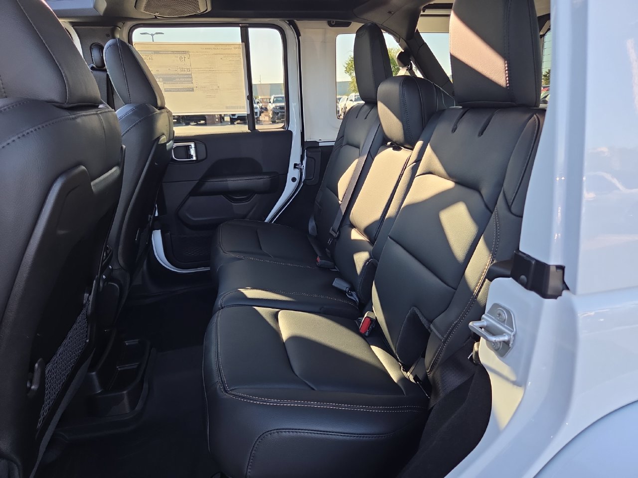 New 2027 Jeep Wrangler Unlimited Sahara AWD/4WD image 18