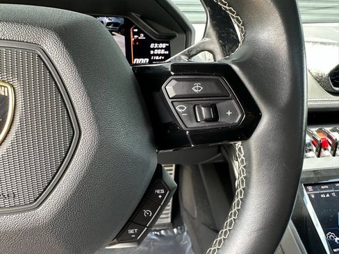 Used 2020 Lamborghini Huracan EVO AWD/4WD image 26
