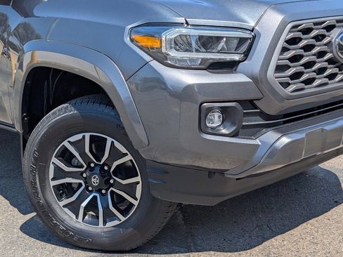 Used 2022 Toyota Tacoma SR5 image 10