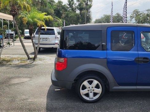 Used 2005 Honda Element EX image 11