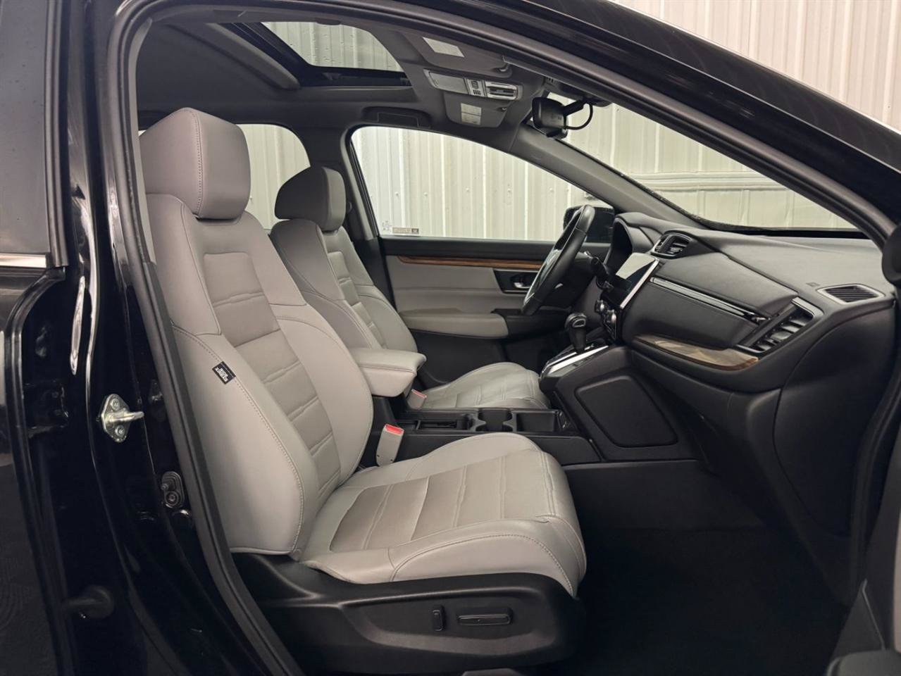 Used 2020 Honda CR-V EX-L image 10