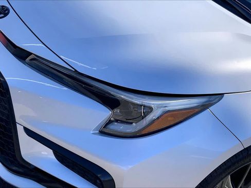 Used 2023 Toyota Corolla SE image 28