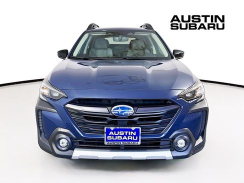 Used 2025 Subaru Outback Limited XT w/ Popular Package #2 AWD/4WD image 3