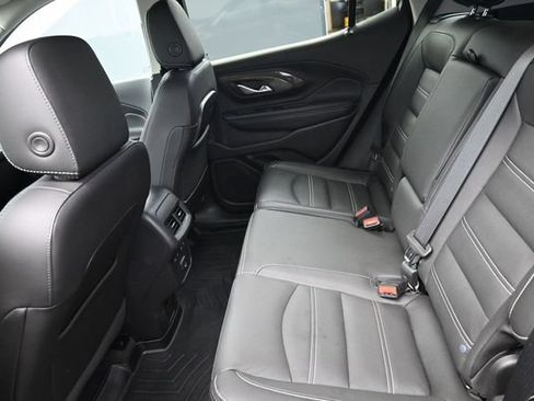 Used 2023 GMC Terrain Denali w/ Denali Premium Package AWD/4WD image 25