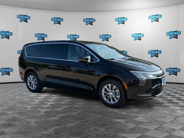 New 2027 Chrysler Pacifica Select AWD/4WD image 7