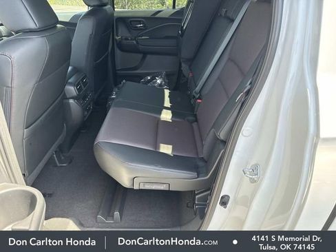 New 2026 Honda Ridgeline Black Edition image 14