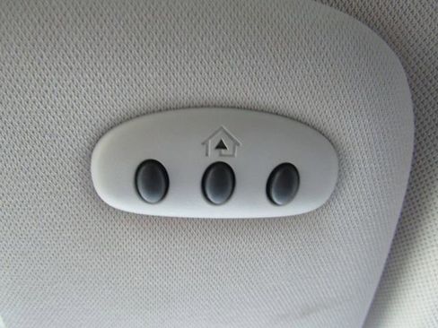 Used 2016 Lincoln MKZ Hybrid image 53