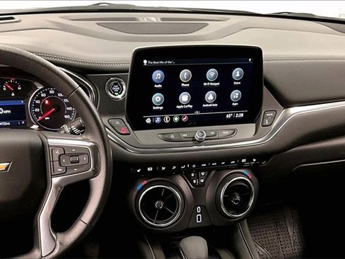 Used 2024 Chevrolet Blazer LT w/ Convenience Package image 6