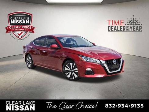 Used 2021 Nissan Altima 2.5 SV FWD image 1