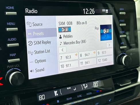 Used 2024 Toyota Sienna XLE image 19