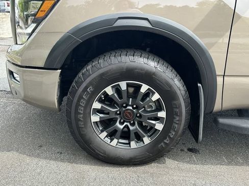 Certified 2024 Nissan Titan PRO-4X w/ Pro-4x Convenience Package AWD/4WD image 13