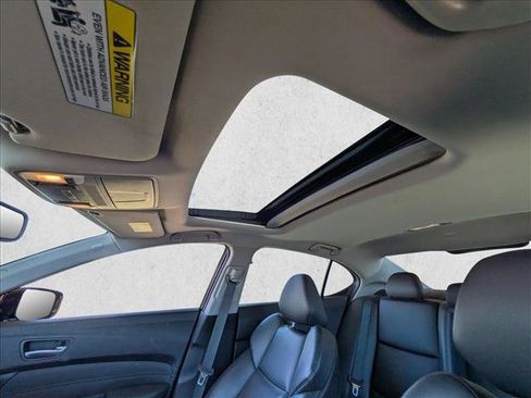 Used 2016 Acura TLX FWD image 14