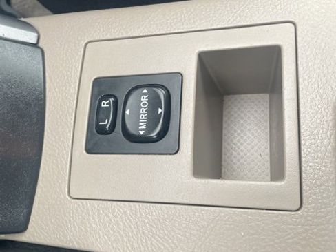 Used 2008 Toyota RAV4 4WD image 19