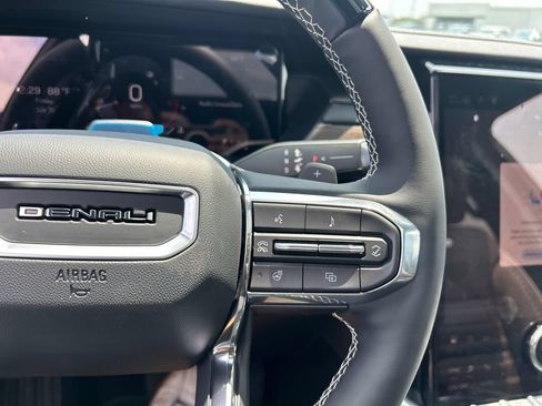 New 2026 GMC Acadia Denali Ultimate AWD/4WD image 21