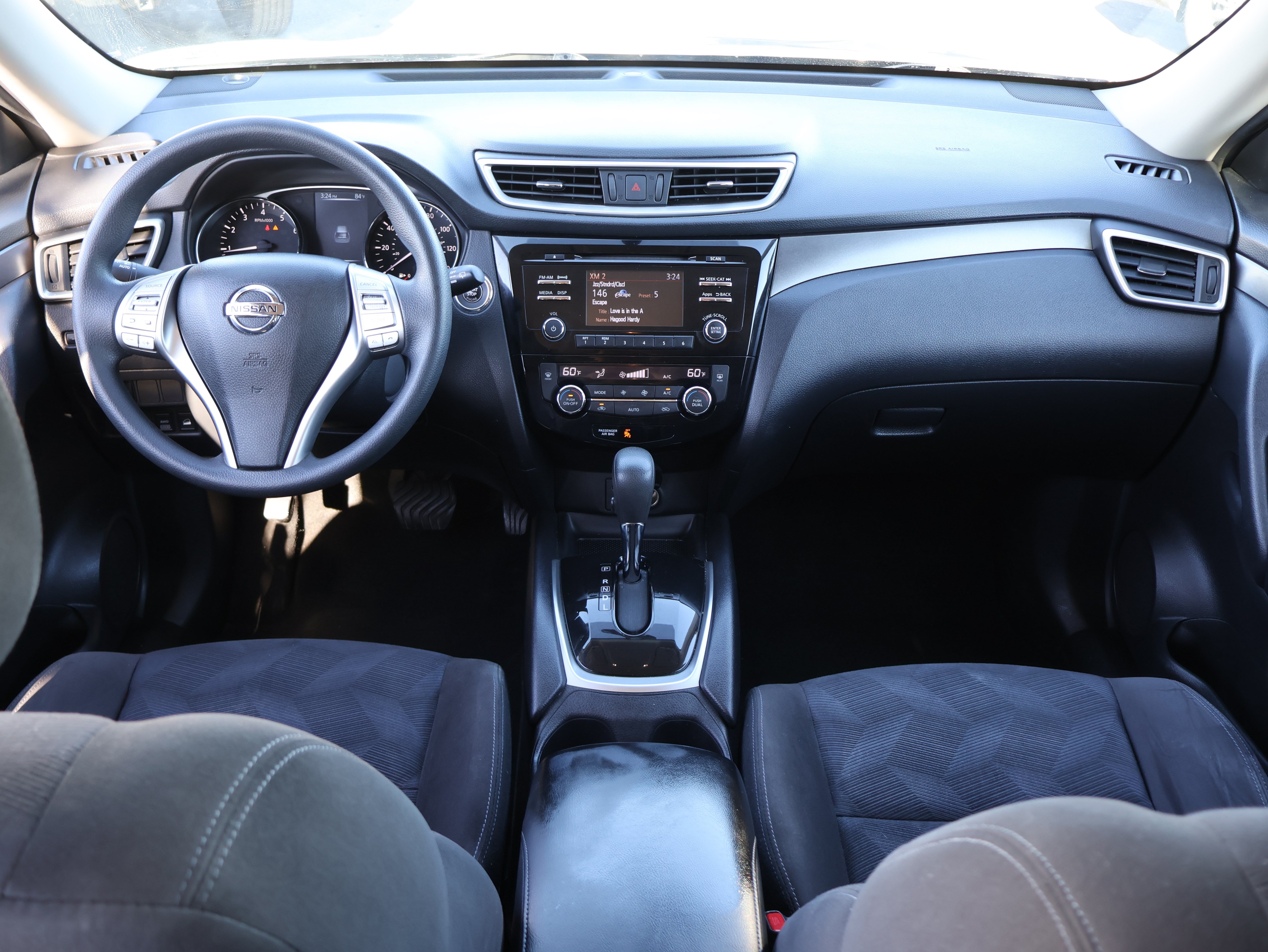 Used 2015 Nissan Rogue SV AWD/4WD image 17